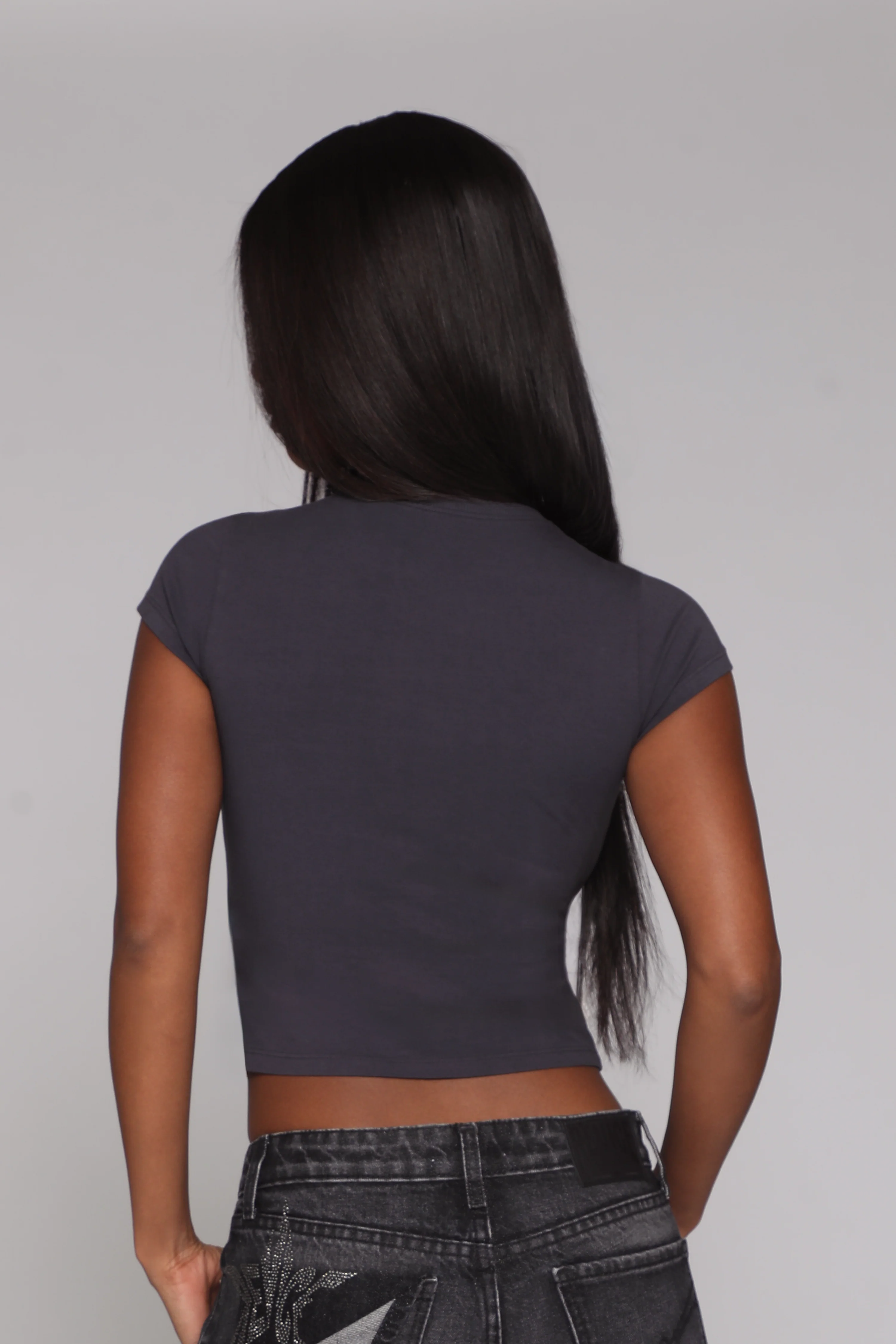 BEVERLY BABY TEE / ENTOURAGE STEEL - Image 4