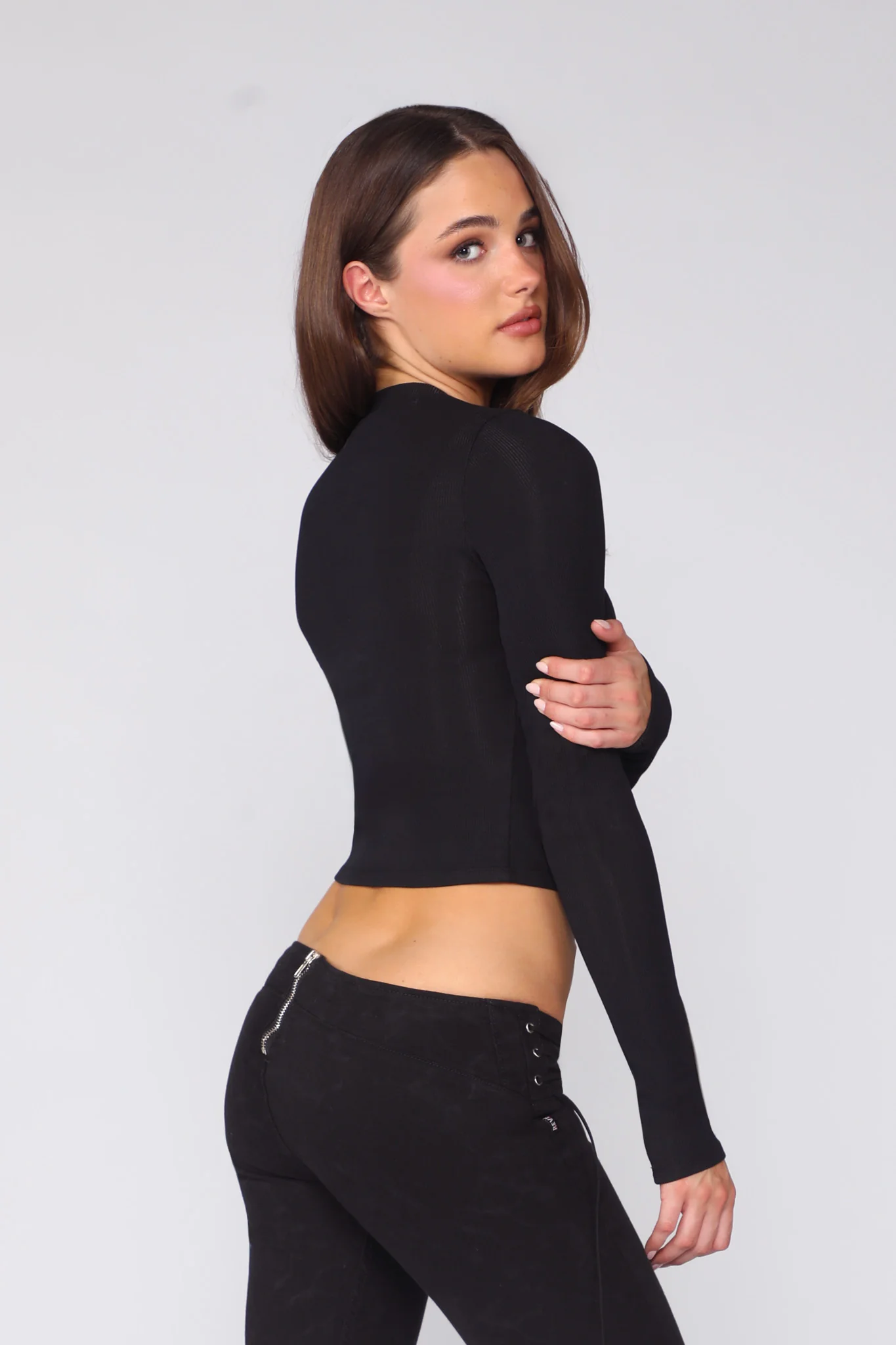 BROADWAY LONG SLEEVE / KISS & TELL - Image 2