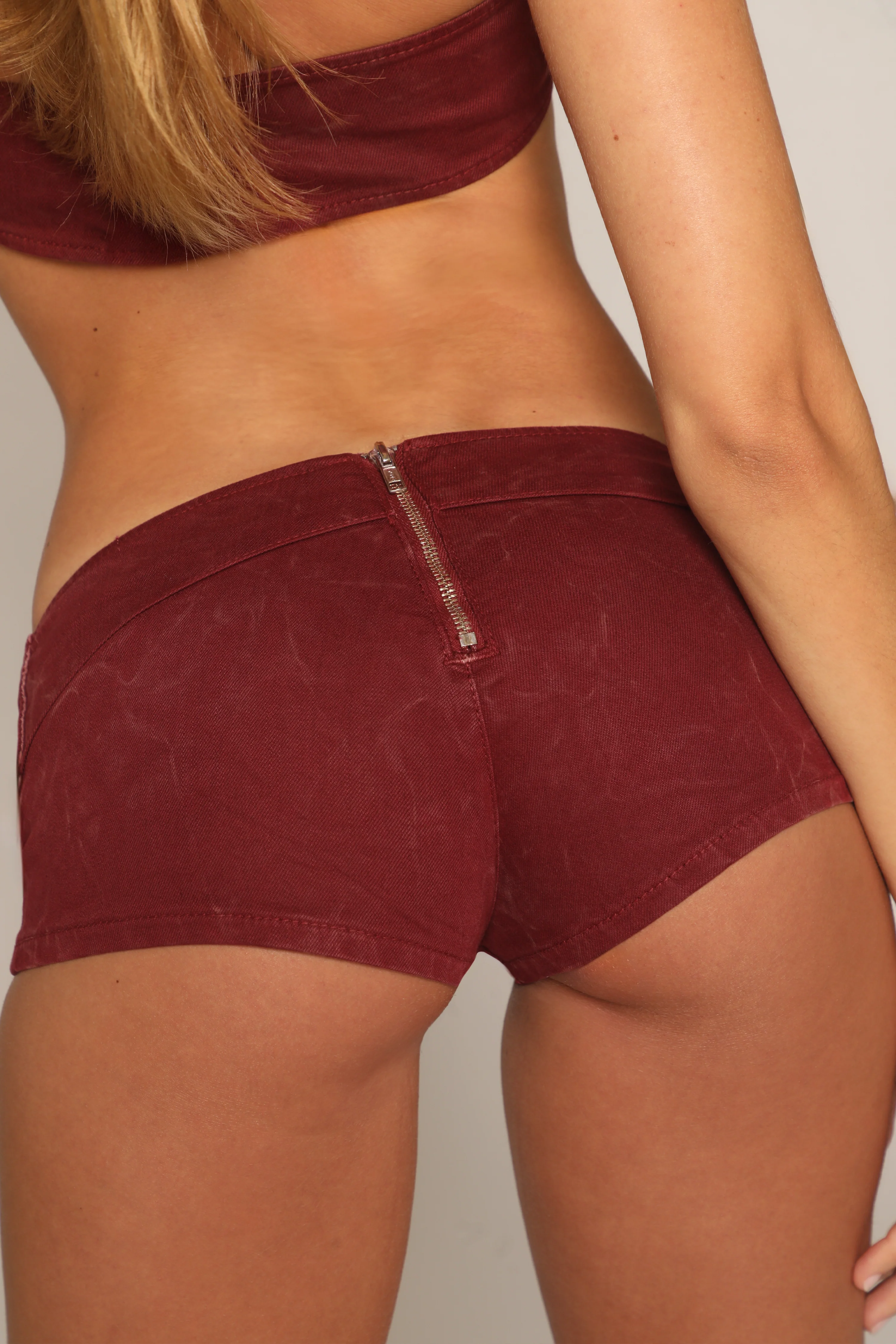 CYNDI MICRO SHORT / VELVET - Image 5